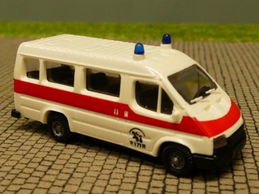 1/87 Busch Ford Transit Rettungswagen Bus 83721 SONDERPREIS 4.99 € Praline