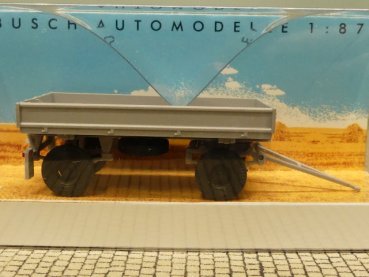 1/87 Busch Anhänger HW60 Hochdruckbereifung grau mit Kippgestänge 53003