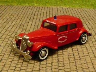 1/87 Brekina Citroen 11 CV Ville de Lannepax Sapeurs Pompiers