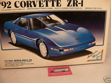 1/24 ARII No. 8 '92 Corvette ZR-1 21008