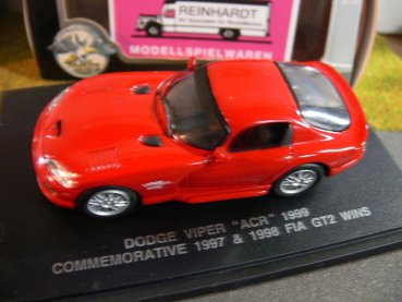 1/43 UH 667009 Dodge Viper ACR 1999 Commemorative 1997&1998 FIA GT2 Wins rot