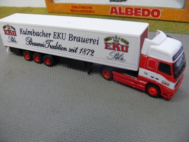 1/87 Albedo Volvo FH16 Kulmbacher EKU Brauerei Schiebeplanen-Sattelzug SO