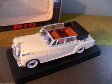 1/43 Rio MB 300d Open Cabriolet 1958 weiß 102