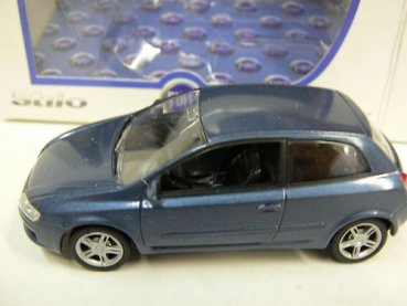 1/43 Norev Fiat Stilo blau 71000