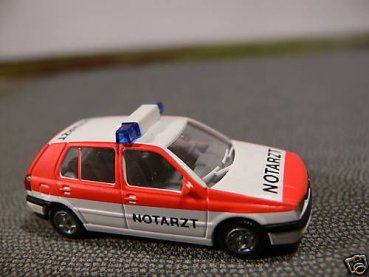 1/87 Wiking VW Golf III Notarzt 071 18