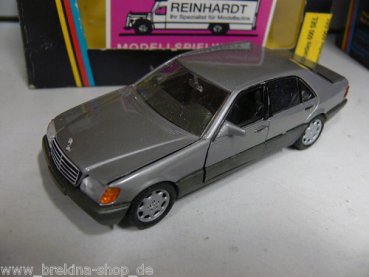 1/43 Schabak MB 600 SEL grau/dunkelgrau metallic 1260