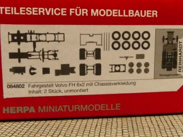 1/87 Herpa Fahrgestell Volvo FH 6x2 mit Chassisverkleidung 2x 084802