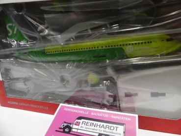 1/200 Herpa SnapFit S7 Airlines Airbus A320 neo 612753