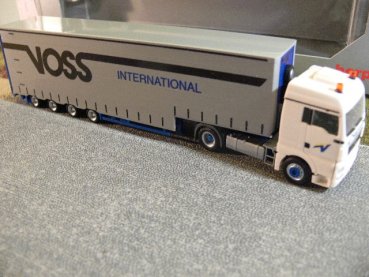 1/87 Herpa MAN TGX XXL Voss Schiebeplanen Sattelzug 914 772