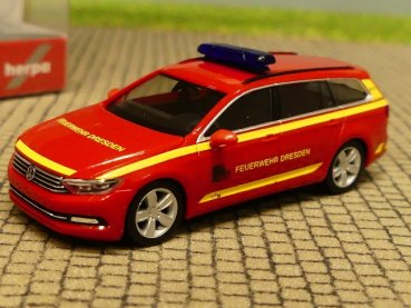 1/87 Herpa VW Passat Variant FW Dresden 095426