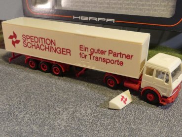 1/87 Herpa MB NG Schachinger Österreich Koffer SZ #652