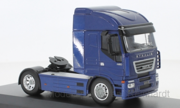 1/43 IXO Iveco Stralis blaumetallic 2-Achs Zugmaschine TR0 31