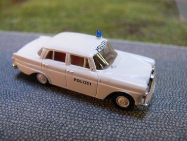 1/87 Brekina MB 190 Polizei Limousine weiß 1841