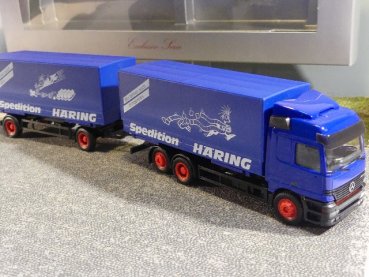 1/87 Herpa MB Actros Häring Spedition Wechselpritschen Hängerzug A 230438