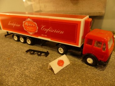 1/87 Herpa Albedo MB NG Reber Konfiserien Koffer Sattelzug #22