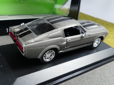 1/43 Road Champ Shelby GT 500 grau 43202