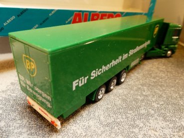 1/87 Albedo Renault AE BP Koffer Sattelzug 700141