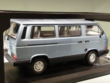 1/18 Norev VW T3 Multivan 1990 lightbluemetallic 188544