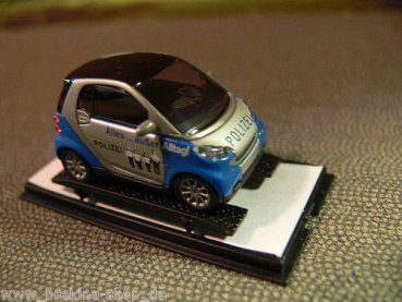 1/87 Busch Smart Fortwo 2007 Polizei 46120