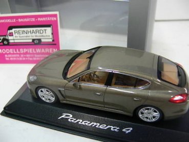 1/43 Minichamps Porsche Panamera 4 goldbraun