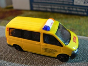 1/87 Rietze VW T5 Transporter Bus Straz Airport Poznan Polen 51863