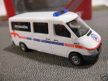 1/87 Herpa 046121 MB Sprinter CR Rettungshenn Luxemburg L Croix-Rouge