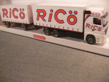 1/87 Wiking MB Actros Ricö Gardinenplanen-Hängerzug 564 02