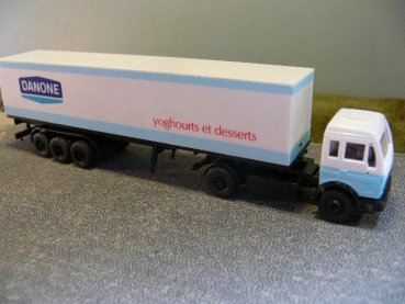 1/87 Roskopf MB NG Danone Frankreich F Koffer-SZ