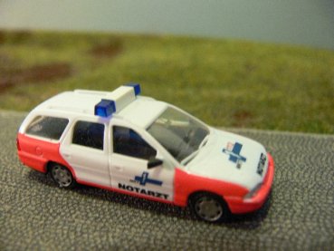 1/87 AWM Ford Mondeo Kombi Notarzt 72116