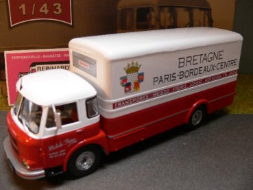 1/43 IXO Saviem JM 240 1964 Bretagne Koffer-LKW