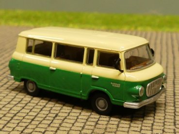 1/87 Brekina Barkas B 1000 Bus beige/grün 30038