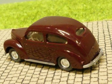 1/87 Wiking Ford Taunus schwarzrot 820 2 A