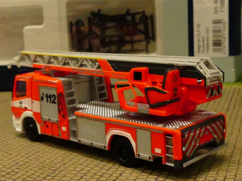 Modellspielwaren Reinhardt - 1/87 Rietze Magirus DLK 32 Feuerwehr ...