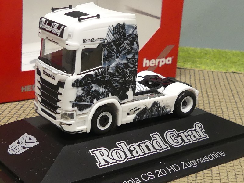 1/87 Herpa Scania CS 20 H D Zugmaschine Roland Graf 111089