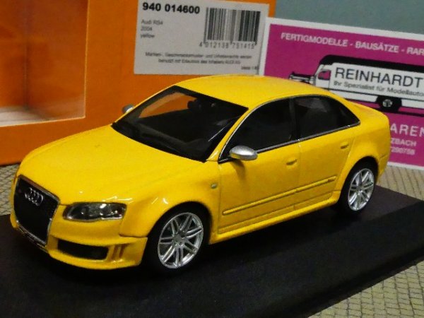 1/43 Maxichamps Audi RS4 Limousine 2004 gelb 940014600