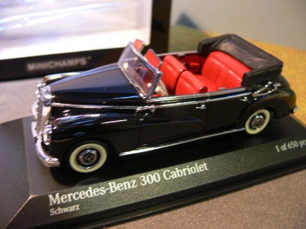 1/43 Minichamps MB 300 Cabriolet 1952 schwarz 437 032130