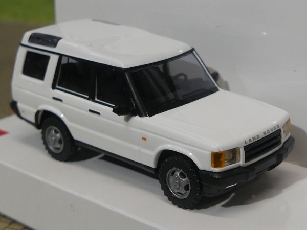 1/87 Busch Land Rover Discovery weiß 51902