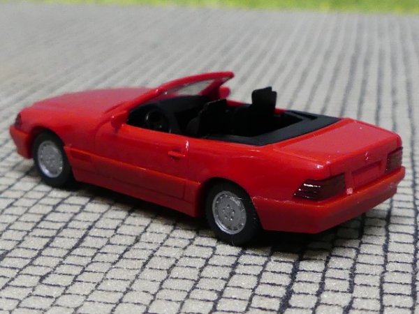 1/87 Wiking MB 500 SL Cabrio rot 142 1 B