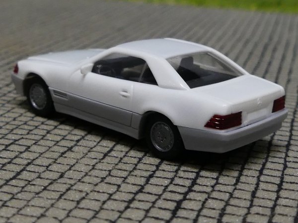 1/87 Wiking MB 500 SL weiß 141