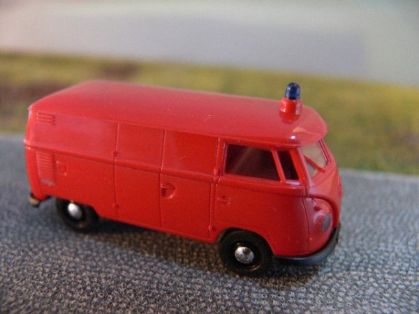 1/87 Brekina # 0579 VW T1 b Kasten Feuerwehr Total