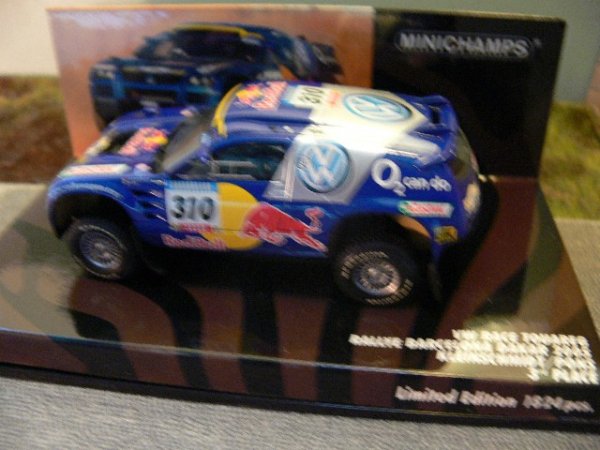 1/43 Minichamps VW Race Touareg Rally Barcelona Dakar 2005 Kleinschmidt/Pons