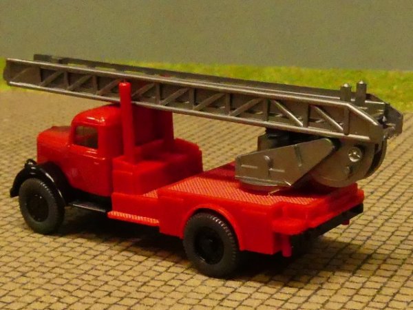 1/87 Wiking Opel Blitz Feuerwehr DL 862