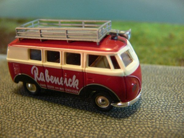 1/87 Brekina # 0856 VW T1 a Rabeneick Bus