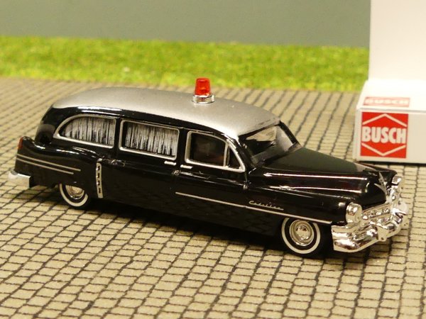 1/87 Busch Cadillac Station Wagon´52 Bestattungswagen schwarz 43458