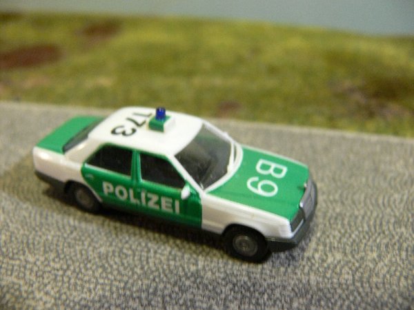 1/87 Herpa MB 300 E Polizei B9 #173 Berlin in Faltbox