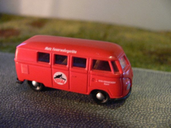 1/87 Brekina # 0026 VW T1 a Total Bus