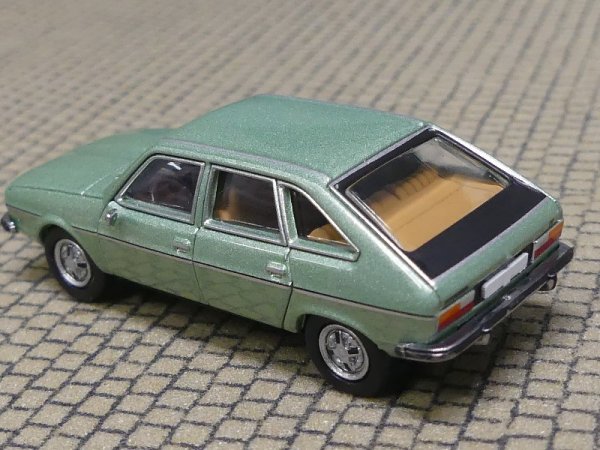 1/87 PCX Renault 20 metallic light green 870295