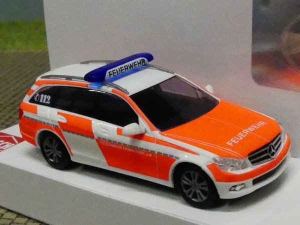 1/87 Busch MB C-Klasse T Feuerwehr Frankfurt 43670