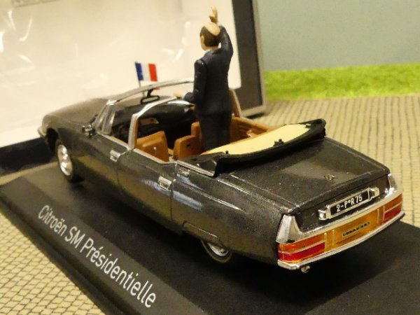 1/43 Norev Citroën SM Présidentielle 1981 w/ 1 figure 158705