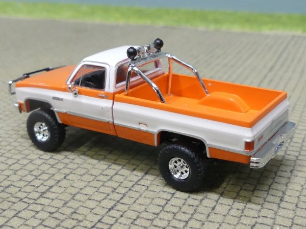 1/87 Brekina GMC Sierra Grande orange 19656